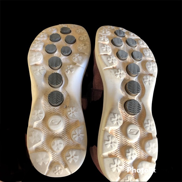 Sketchers Shoes - Picture 5 of 7